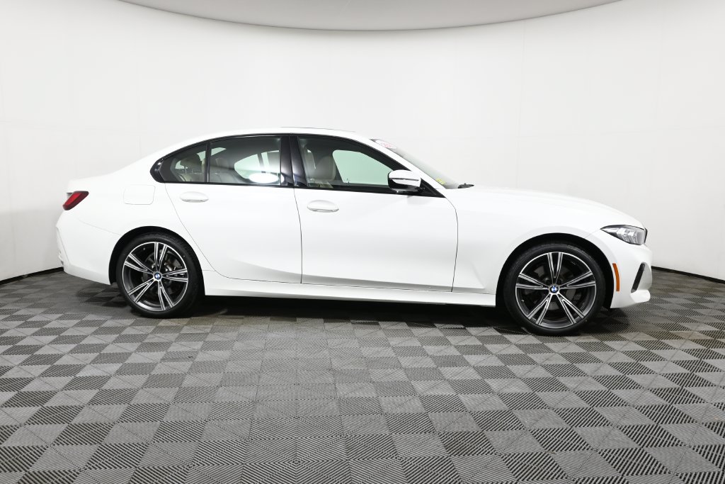 Certified 2023 BMW 330i xDrive Sedan w/ Driving Assistance Package AWD/4WD image 8