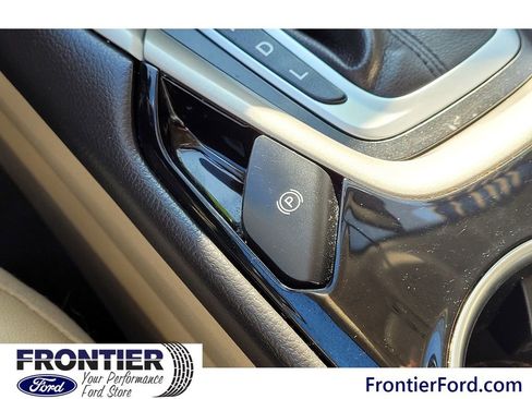 Used 2013 Ford Fusion Energi SE image 26