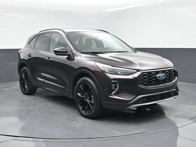 Certified 2023 Ford Escape ST-Line Elite w/ Premium Technology Package AWD/4WD image 1