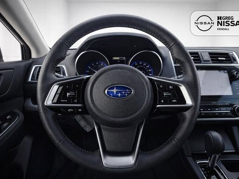 Used 2019 Subaru Outback 2.5i Limited w/ Popular Package #2 image 9
