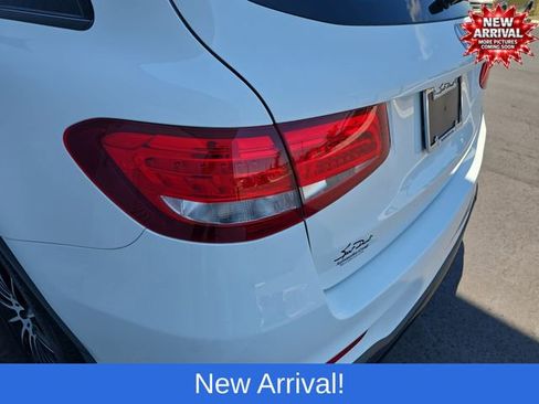 Used 2019 Mercedes-Benz GLC 300 4MATIC image 27