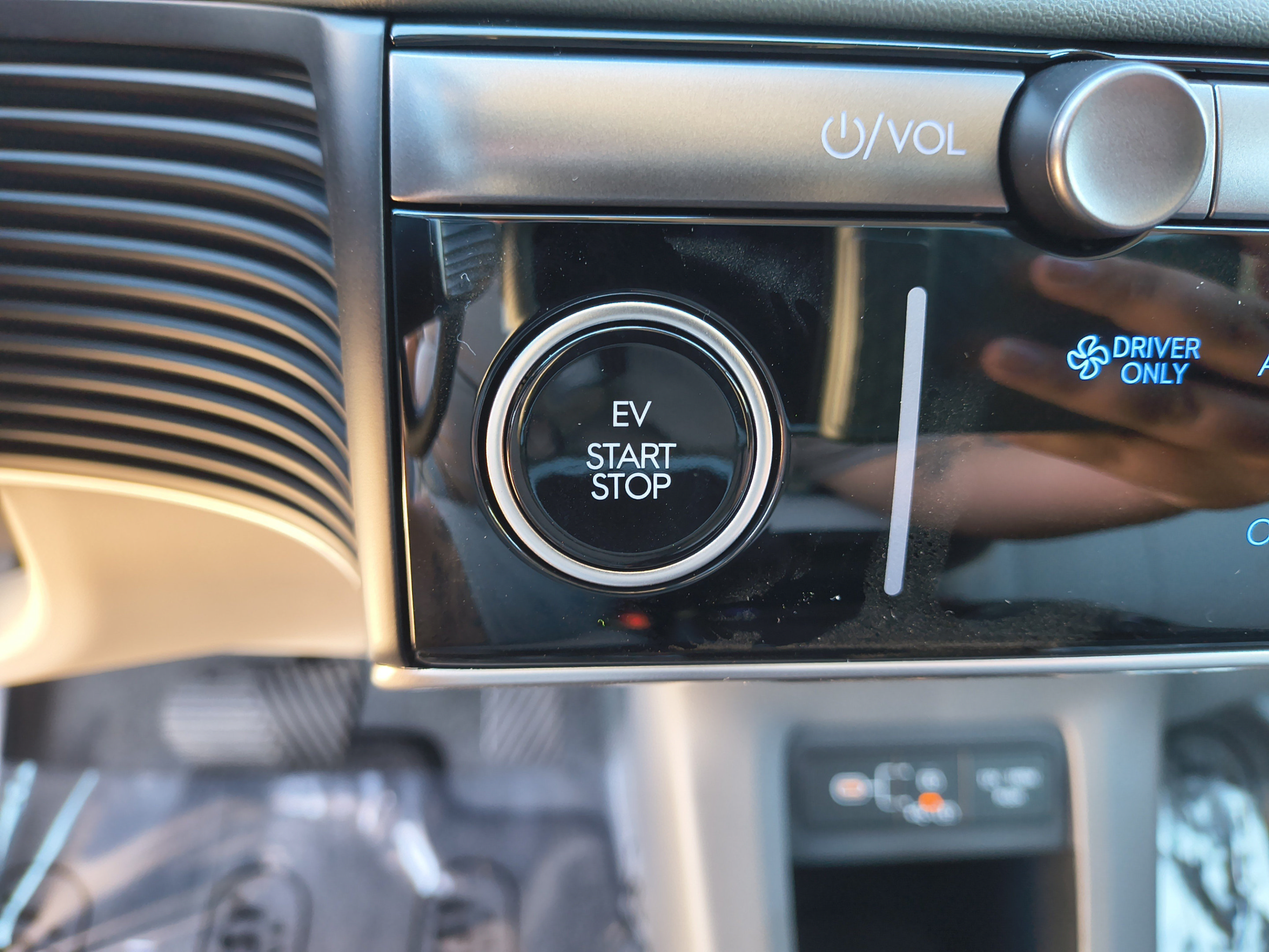 New 2027 Hyundai Ioniq 5 Limited RWD image 30