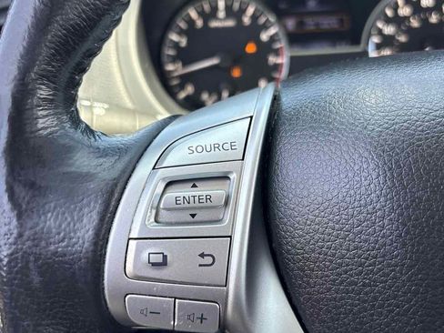 Used 2017 Nissan Altima 2.5 SL FWD image 19