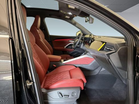 New 2026 Audi SQ5 Premium Plus AWD/4WD image 30