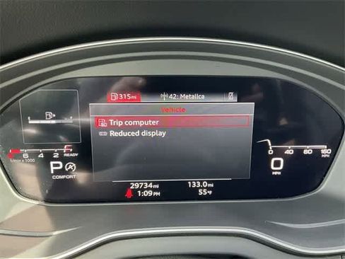 Used 2025 Audi Q5 2.0T Premium image 26