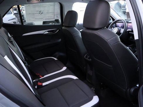 New 2025 Buick Envision Sport Touring image 10