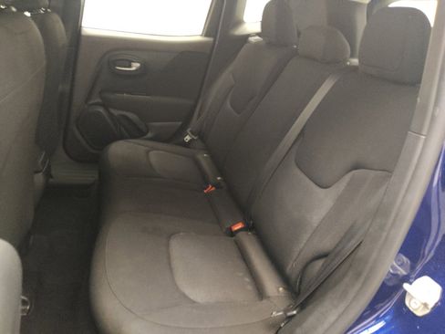 Used 2020 Jeep Renegade Sport image 18