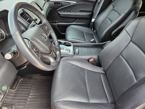 Used 2023 Honda Passport EX-L image 13