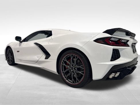 Used 2023 Chevrolet Corvette Stingray Premium Conv w/ Z51 Performance Package RWD image 50