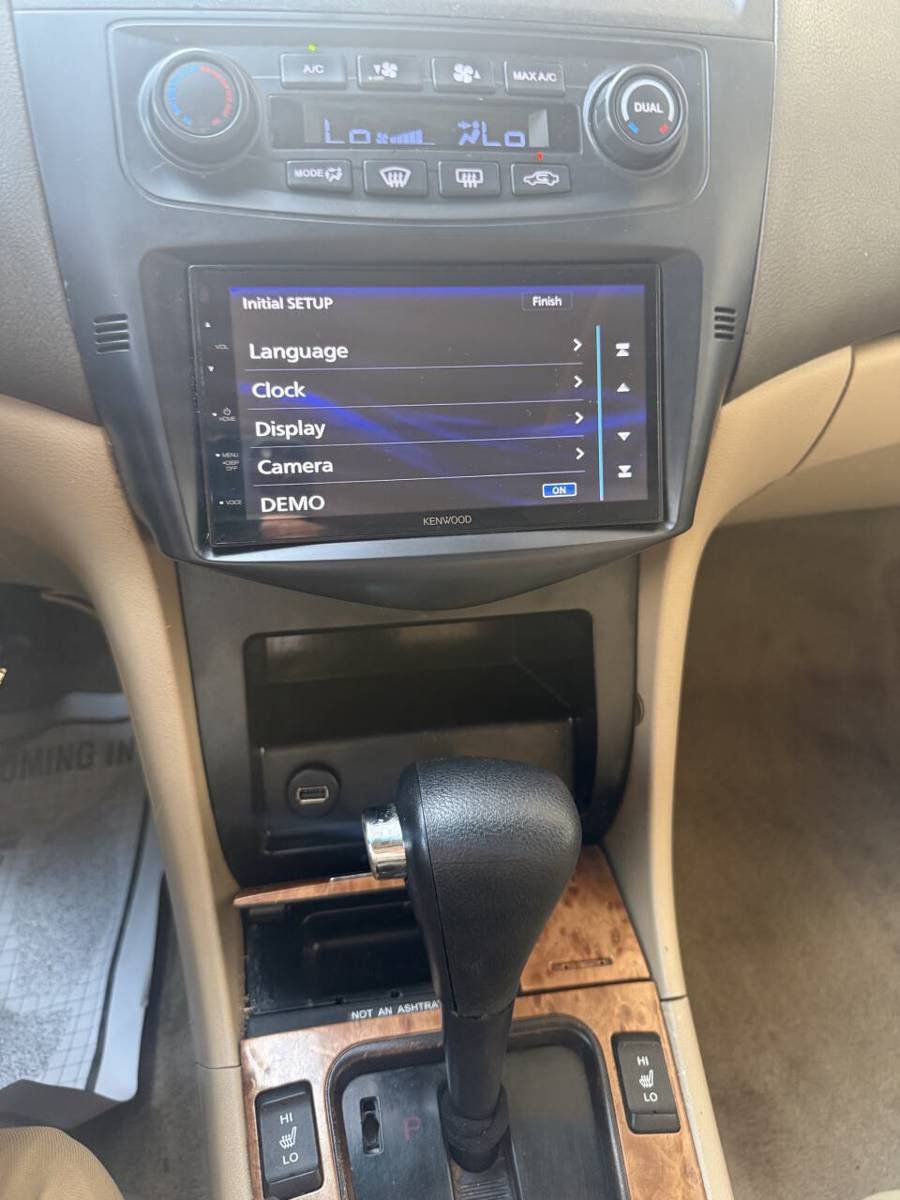Used 2005 Honda Accord EX image 12