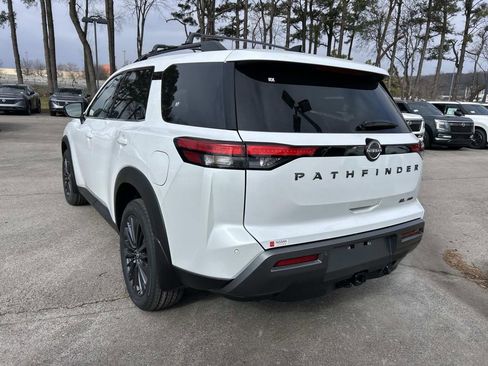New 2026 Nissan Pathfinder SL w/ SL Premium Package AWD/4WD image 5