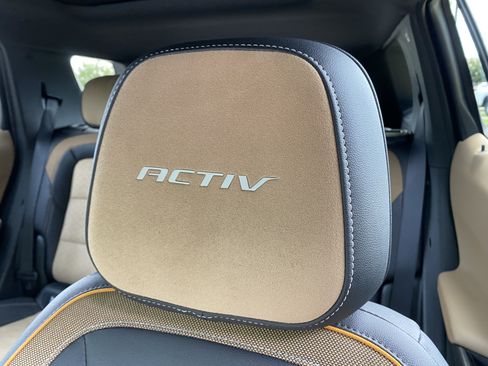 Used 2026 Chevrolet Equinox ACTIV w/ Safety and Technology Package FWD image 37