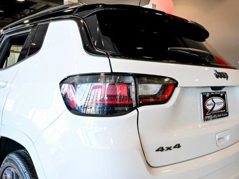 Used 2022 Jeep Compass High Altitude image 12