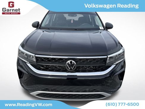 Certified 2024 Volkswagen Taos S image 8