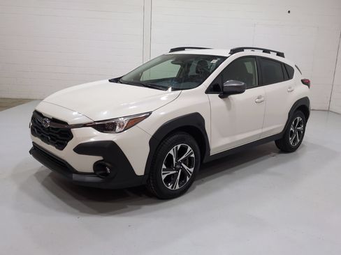 Certified 2024 Subaru Crosstrek 2.0i Premium AWD/4WD image 7