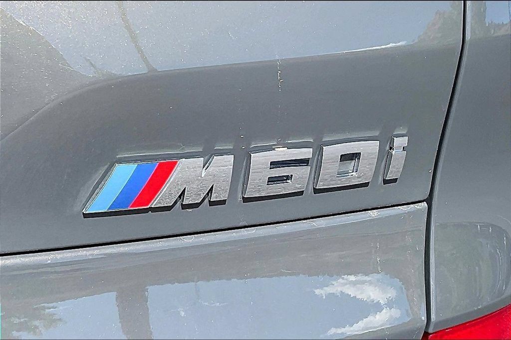 Used 2025 BMW X5 M60i AWD/4WD image 24