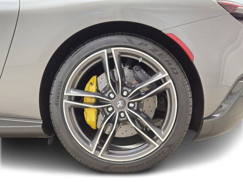 Used 2022 Ferrari Roma RWD image 15