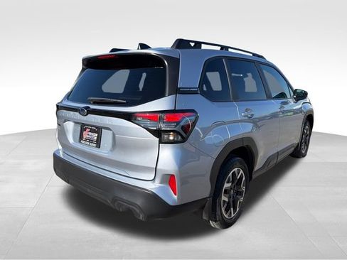 Certified 2026 Subaru Forester Premium AWD/4WD image 7