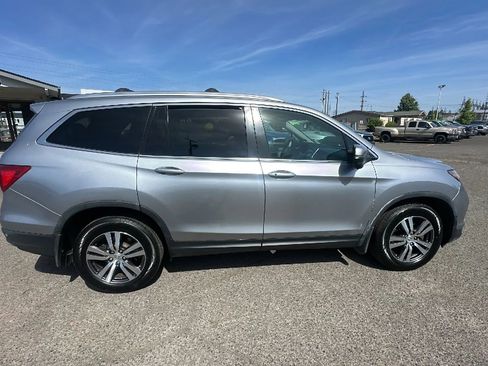 Used 2017 Honda Pilot EX-L image 3