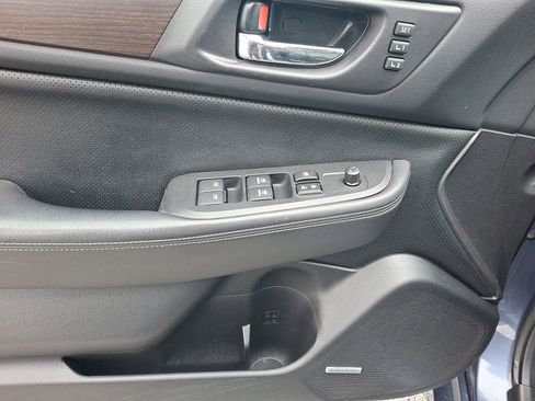 Used 2015 Subaru Legacy 2.5i Limited image 12