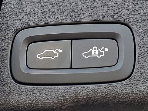 Used 2021 Volvo XC60 T5 Inscription image 28