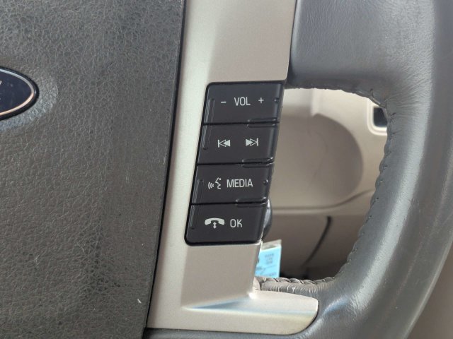 Used 2010 Ford Flex SE FWD image 25