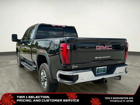 Certified 2024 GMC Sierra 2500 SLT w/ SLT Premium Package AWD/4WD image 5
