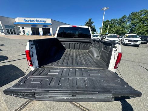 Used 2019 Ford F150 Platinum w/ Equipment Group 701A Luxury AWD/4WD image 32