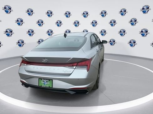Used 2023 Hyundai Elantra Limited w/ Cargo Package image 8