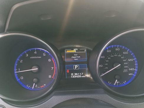 Used 2015 Subaru Legacy 2.5i Premium AWD/4WD image 10