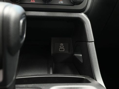 New 2025 Ford Ranger XL image 17