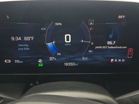 Used 2024 Chevrolet Blazer EV RS AWD/4WD image 2