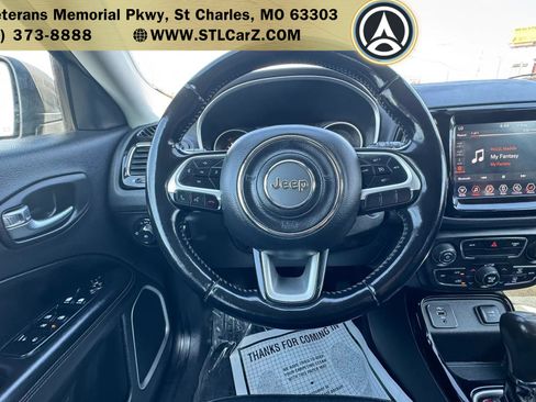 Used 2020 Jeep Compass Limited image 11