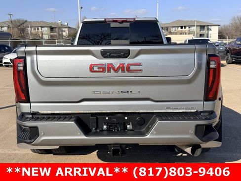 Used 2024 GMC Sierra 3500 Denali w/ Denali Reserve Package image 6