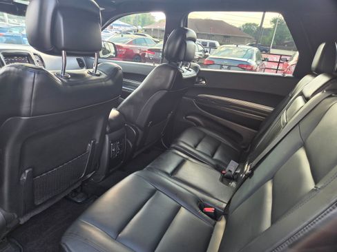 Used 2019 Dodge Durango GT w/ Blacktop Package AWD/4WD image 11