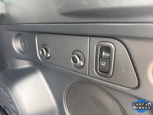 Used 2026 Subaru Forester Touring image 32