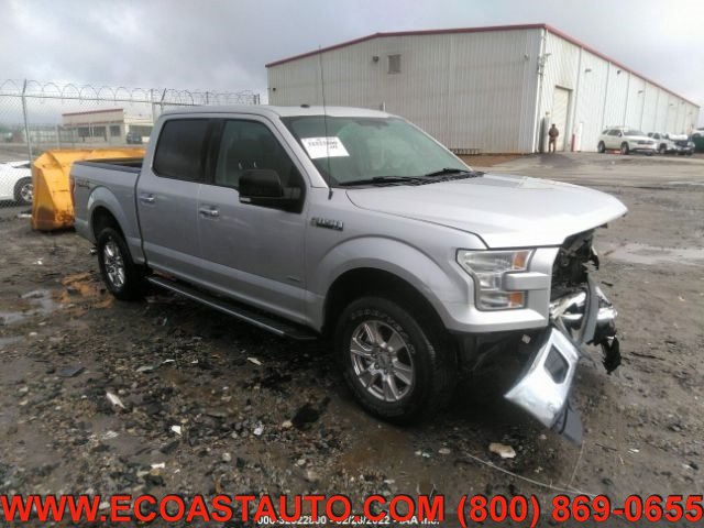 Used 2017 Ford F150 XLT w/ Equipment Group 302A Luxury AWD/4WD image 3