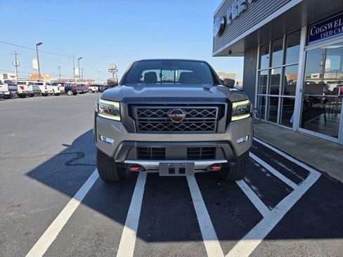 Used 2024 Nissan Frontier PRO-4X w/ Off-Road Protection Package image 3