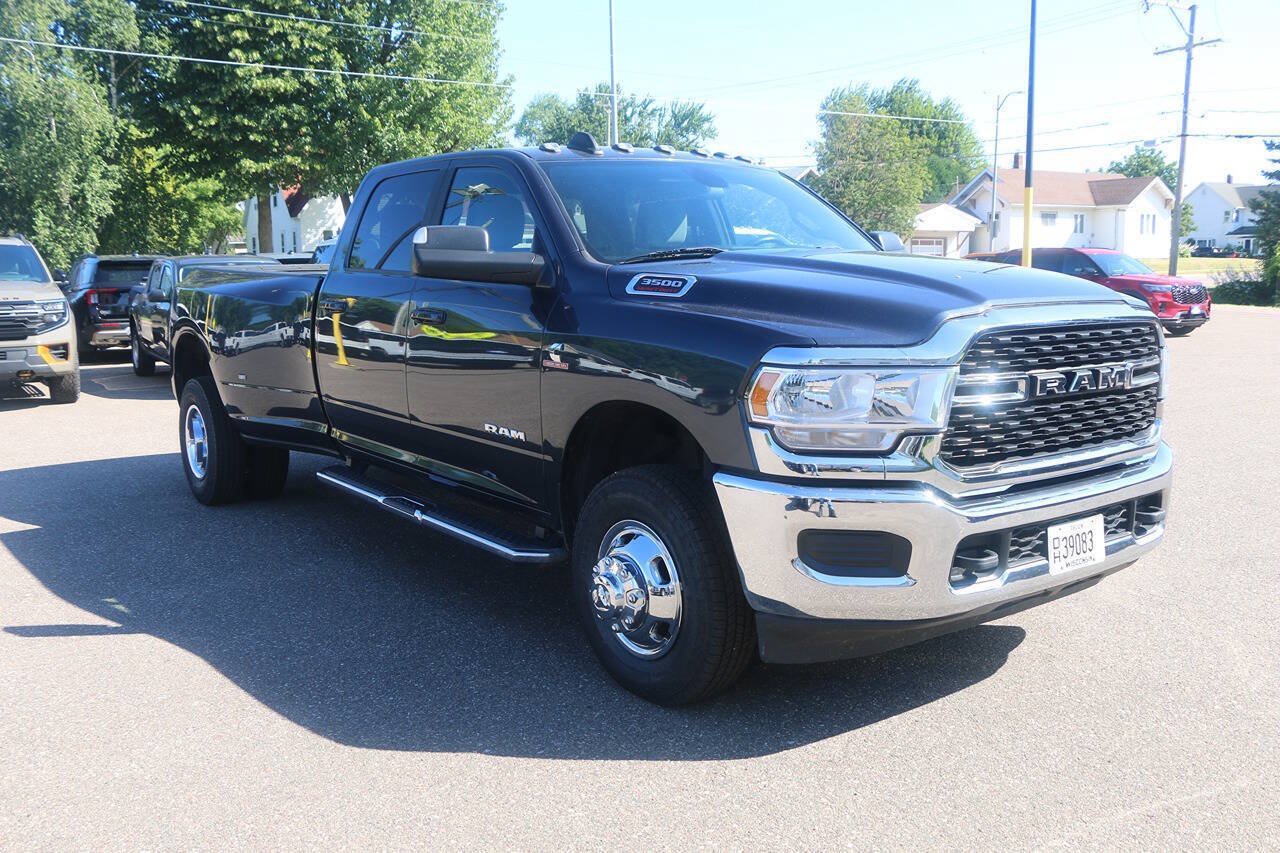 Used 2022 RAM 3500 Big Horn AWD/4WD image 8