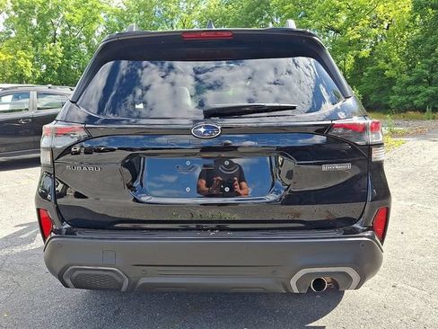 Used 2025 Subaru Forester Limited AWD/4WD image 7