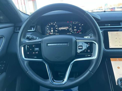 Used 2023 Land Rover Range Rover Velar R-Dynamic S image 15