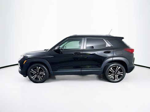 Used 2023 Chevrolet TrailBlazer LT image 4