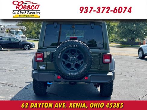 Used 2023 Jeep Wrangler Unlimited w/ Cold Weather Group AWD/4WD image 5