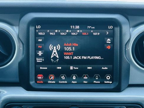 Used 2023 Jeep Wrangler Unlimited Sport w/ Sun And Sound Package AWD/4WD image 21