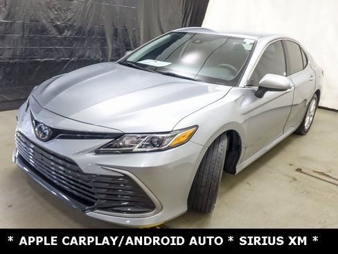 Certified 2023 Toyota Camry LE image 4