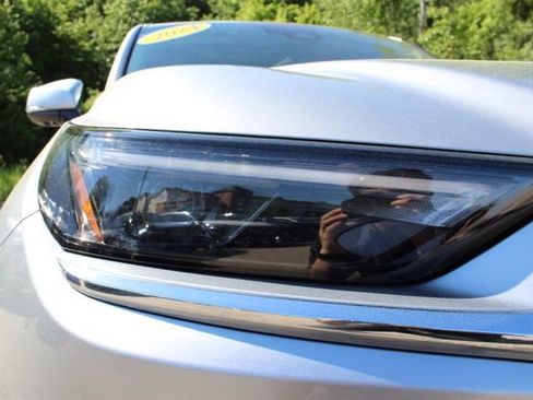 Used 2024 Toyota Grand Highlander AWD image 10