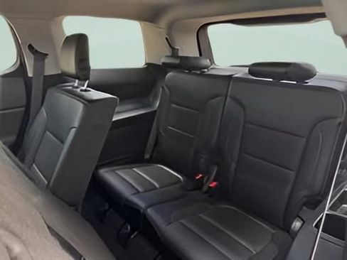 Used 2019 GMC Acadia SLT FWD image 27