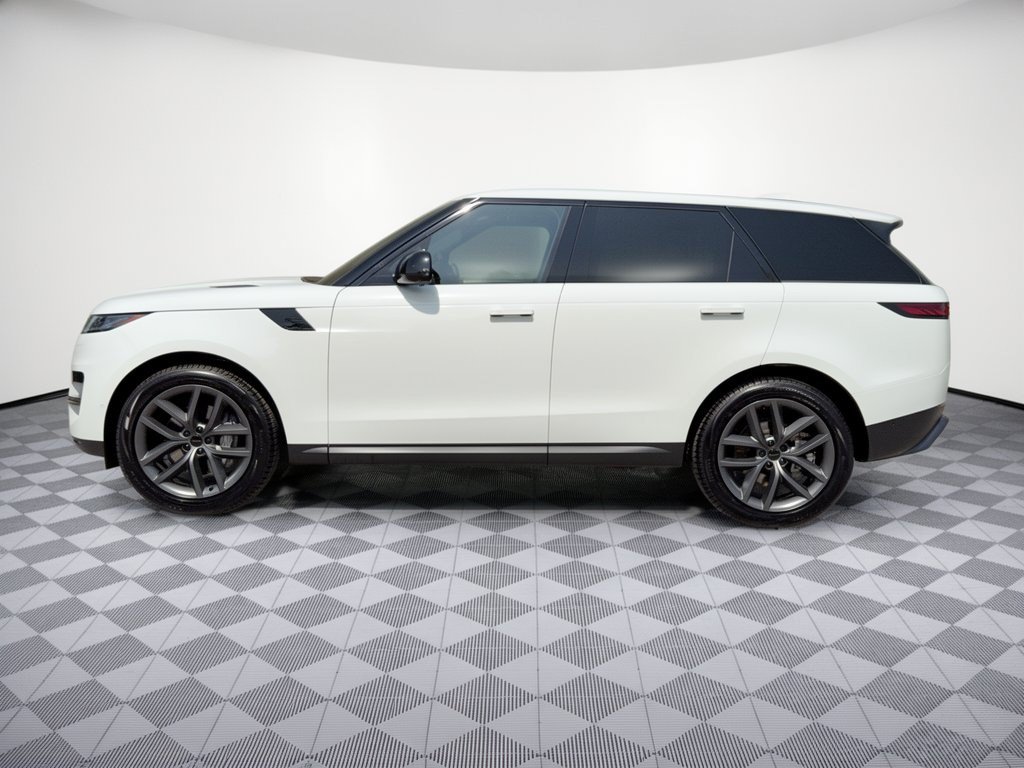 New 2027 Land Rover Range Rover Sport SE AWD/4WD image 2