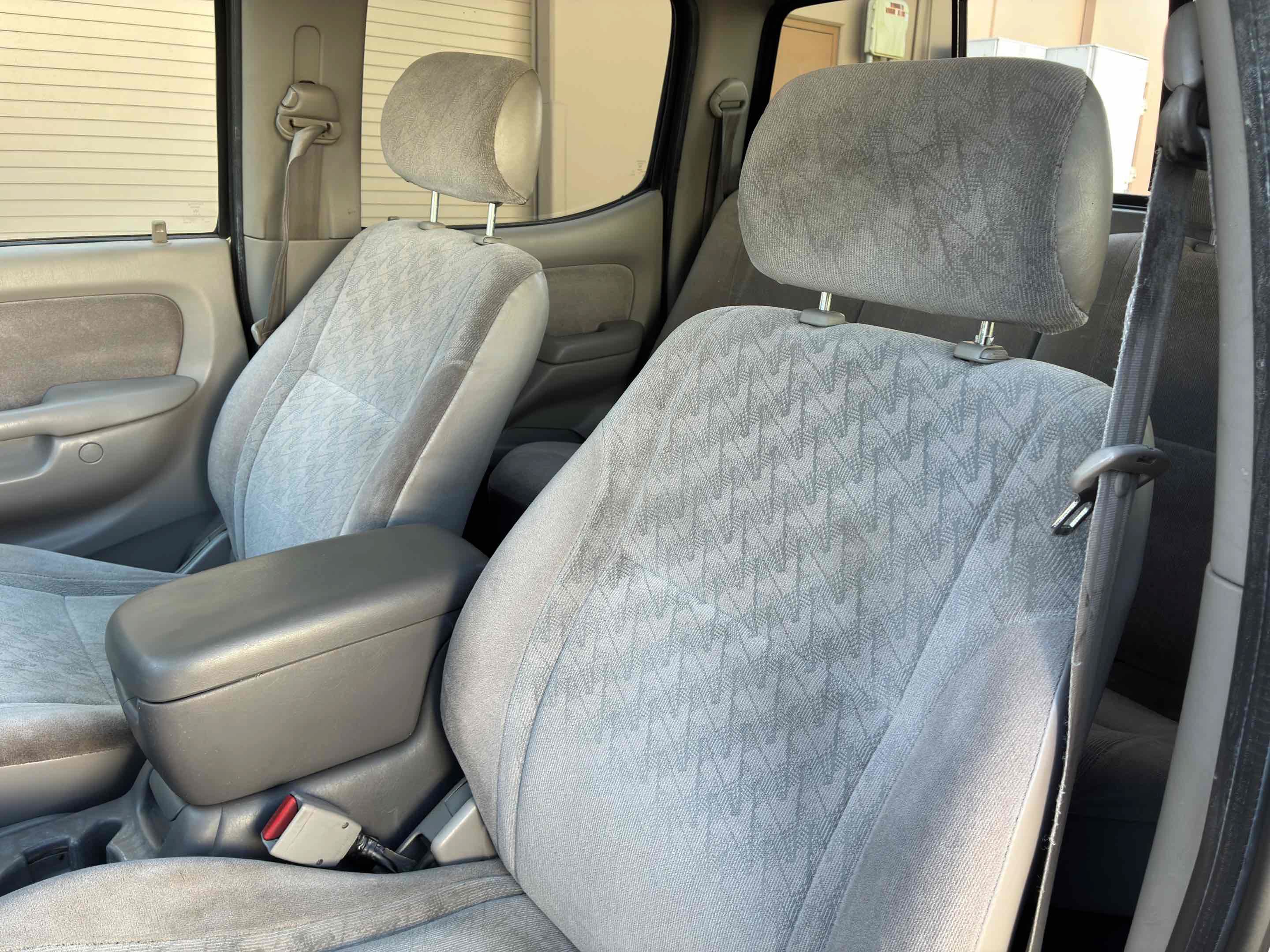 Used 2001 Toyota Tacoma PreRunner RWD image 36
