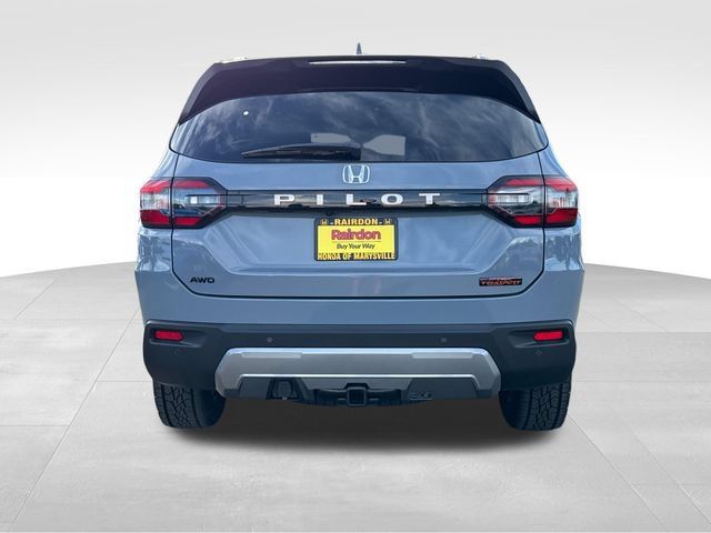 New 2026 Honda Pilot TrailSport image 6